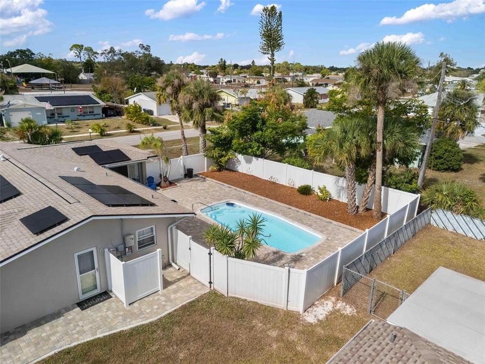 待售: $320,000 (3 贝兹, 2 浴室, 1589 平方英尺)