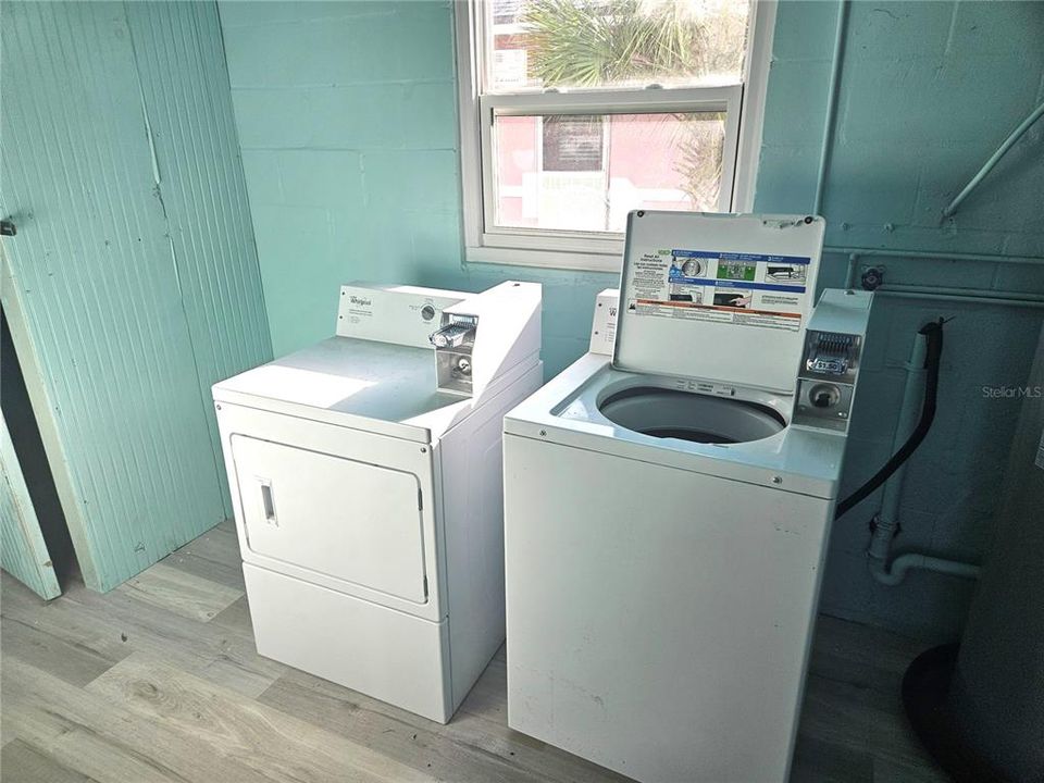 出租: $1,800 (1 贝兹, 1 浴室, 700 平方英尺)