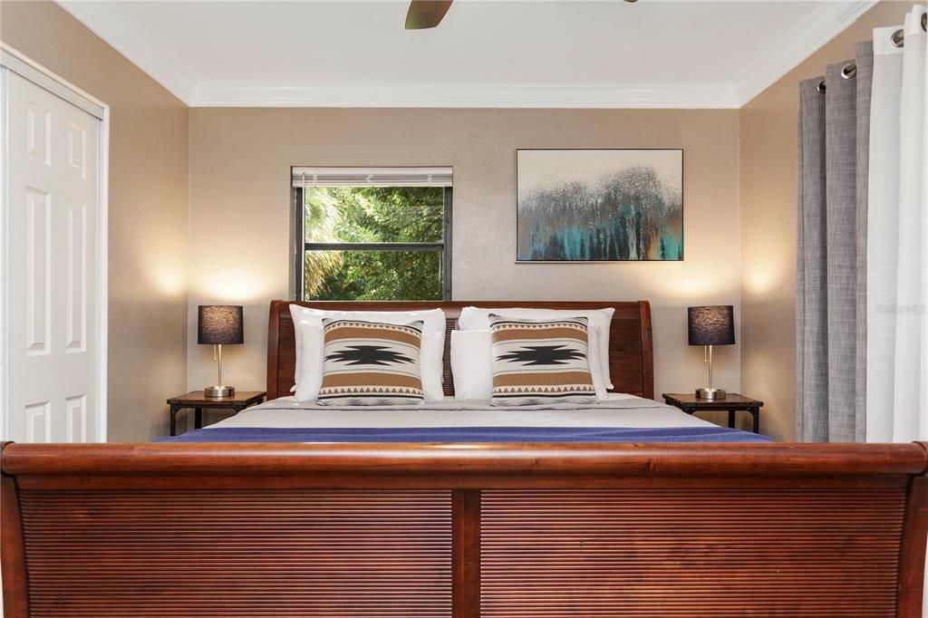 For Rent: $3,300 (4 beds, 2 baths, 1605 Square Feet)