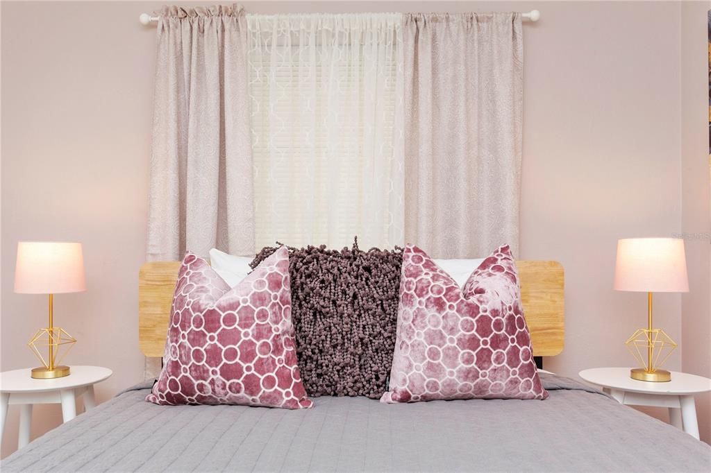 For Rent: $3,300 (4 beds, 2 baths, 1605 Square Feet)