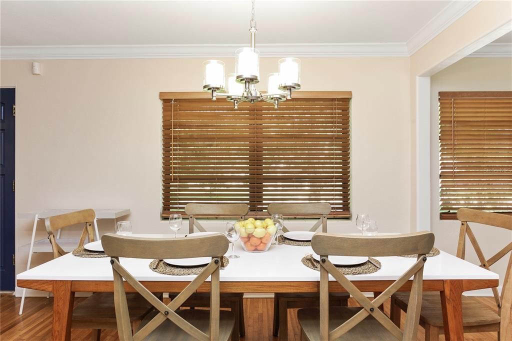 For Rent: $3,300 (4 beds, 2 baths, 1605 Square Feet)