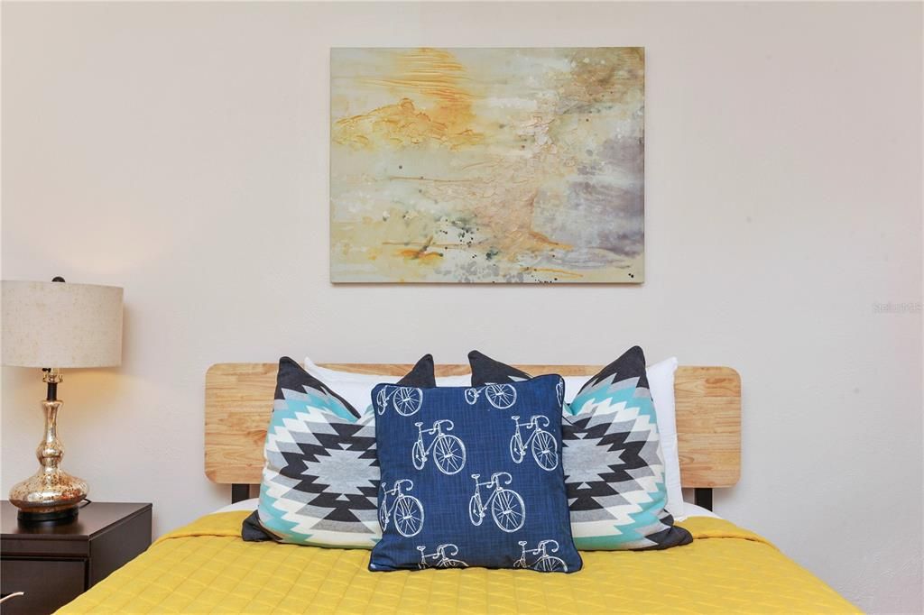 For Rent: $3,300 (4 beds, 2 baths, 1605 Square Feet)