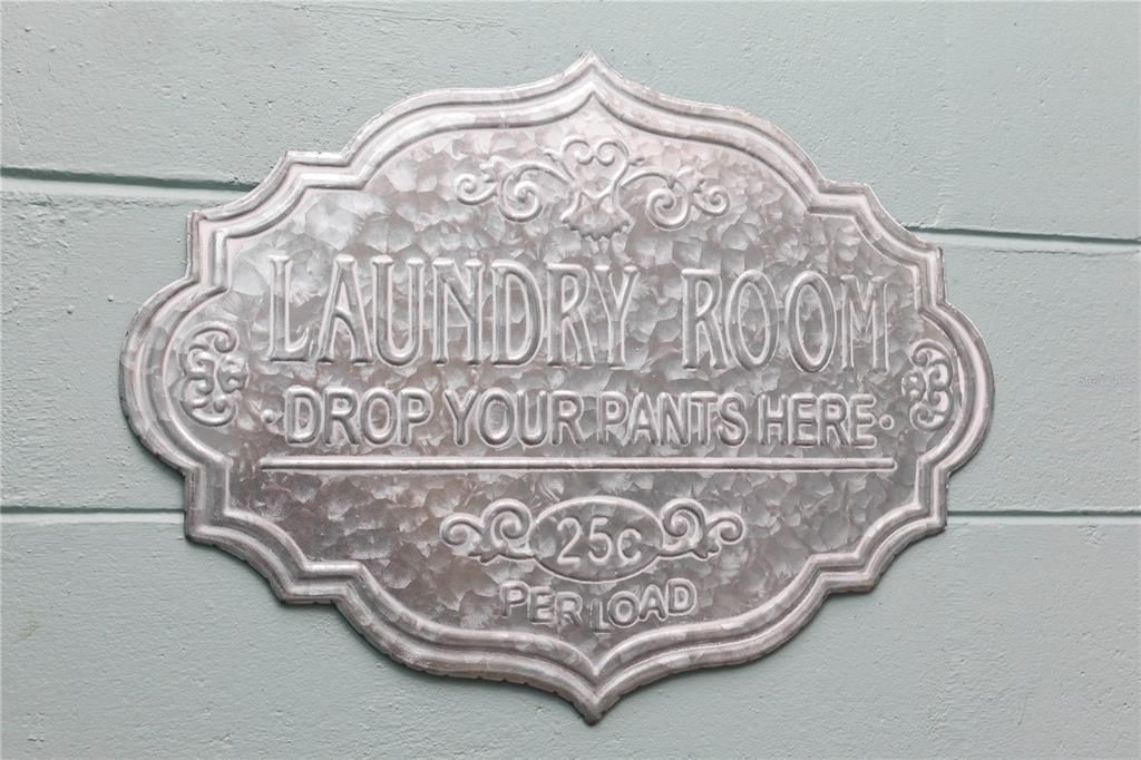 For Rent: $3,300 (4 beds, 2 baths, 1605 Square Feet)