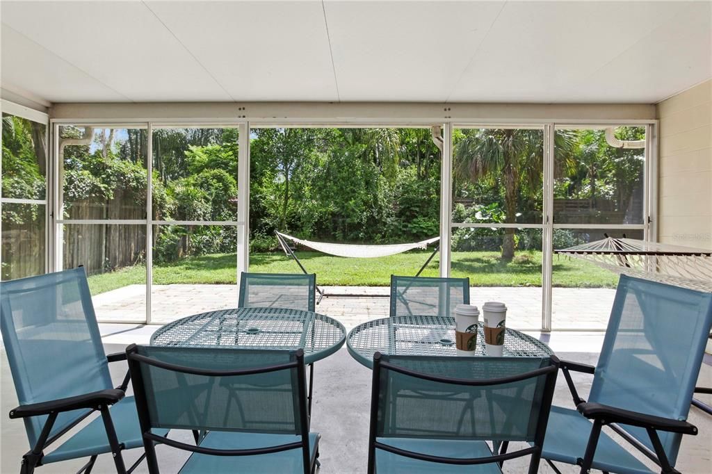 For Rent: $3,300 (4 beds, 2 baths, 1605 Square Feet)