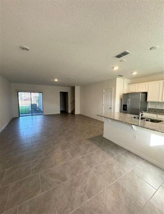 En Renta: $2,700 (3 camas, 2 baños, 1567 Pies cuadrados)