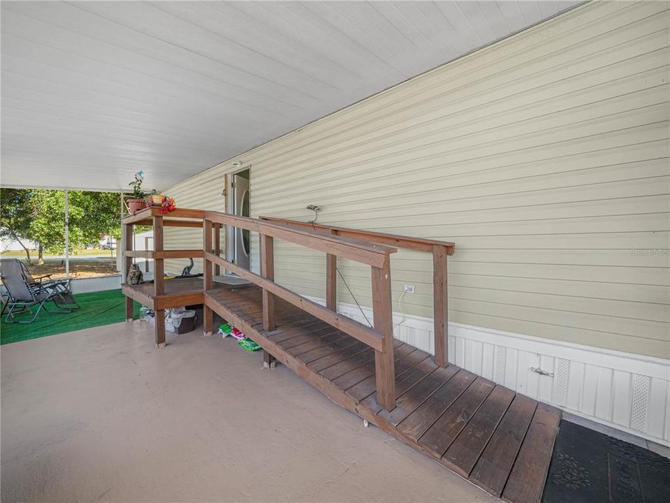 For Sale: $155,000 (3 beds, 2 baths, 1392 Square Feet)