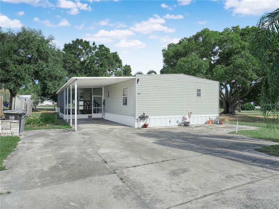 For Sale: $155,000 (3 beds, 2 baths, 1392 Square Feet)