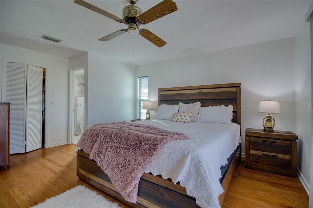 For Sale: $599,900 (3 beds, 2 baths, 1773 Square Feet)