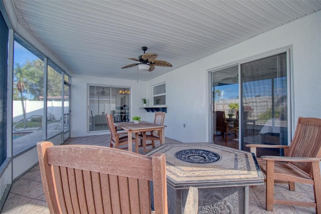 For Sale: $599,900 (3 beds, 2 baths, 1773 Square Feet)