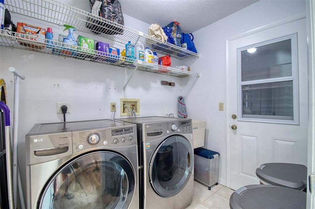 For Sale: $599,900 (3 beds, 2 baths, 1773 Square Feet)