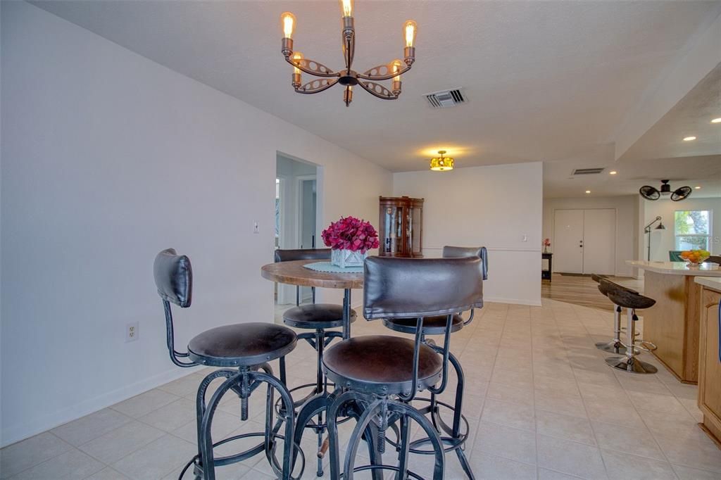 For Sale: $599,900 (3 beds, 2 baths, 1773 Square Feet)