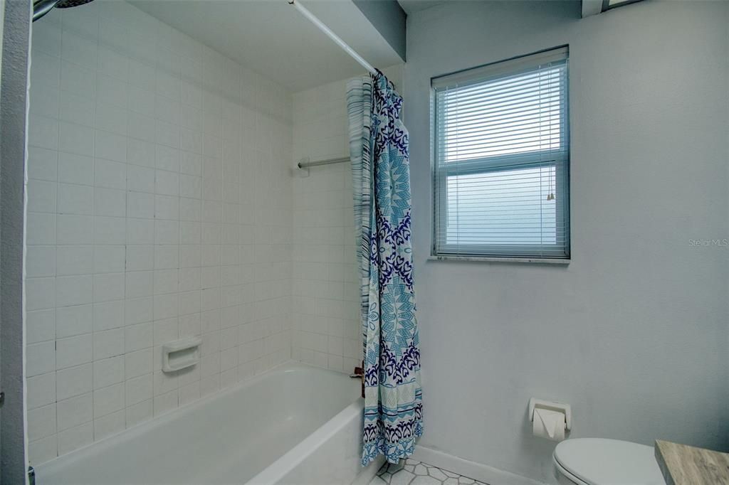 For Sale: $599,900 (3 beds, 2 baths, 1773 Square Feet)