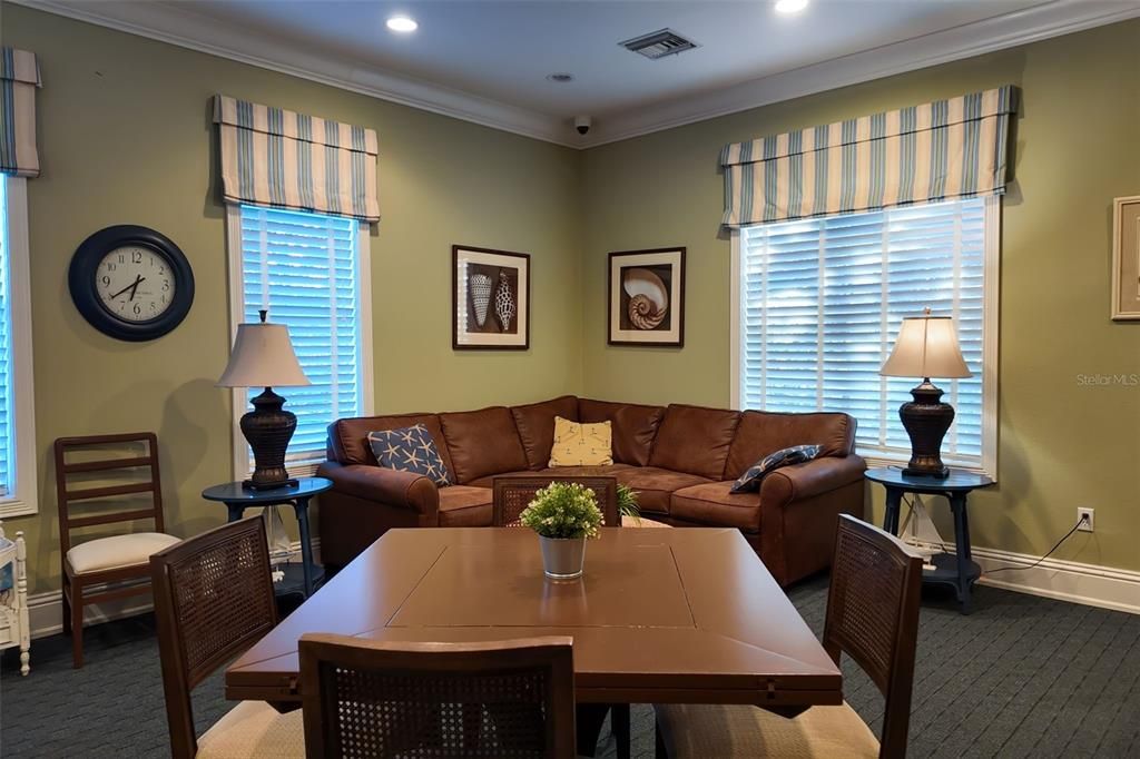 En Venta: $298,900 (3 camas, 2 baños, 1628 Pies cuadrados)