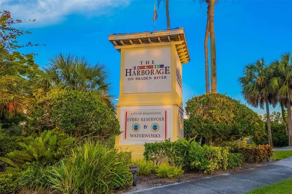 En Venta: $298,900 (3 camas, 2 baños, 1628 Pies cuadrados)