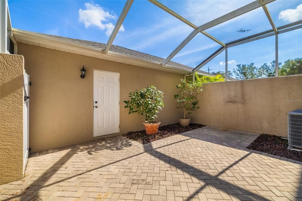 En Venta: $298,900 (3 camas, 2 baños, 1628 Pies cuadrados)