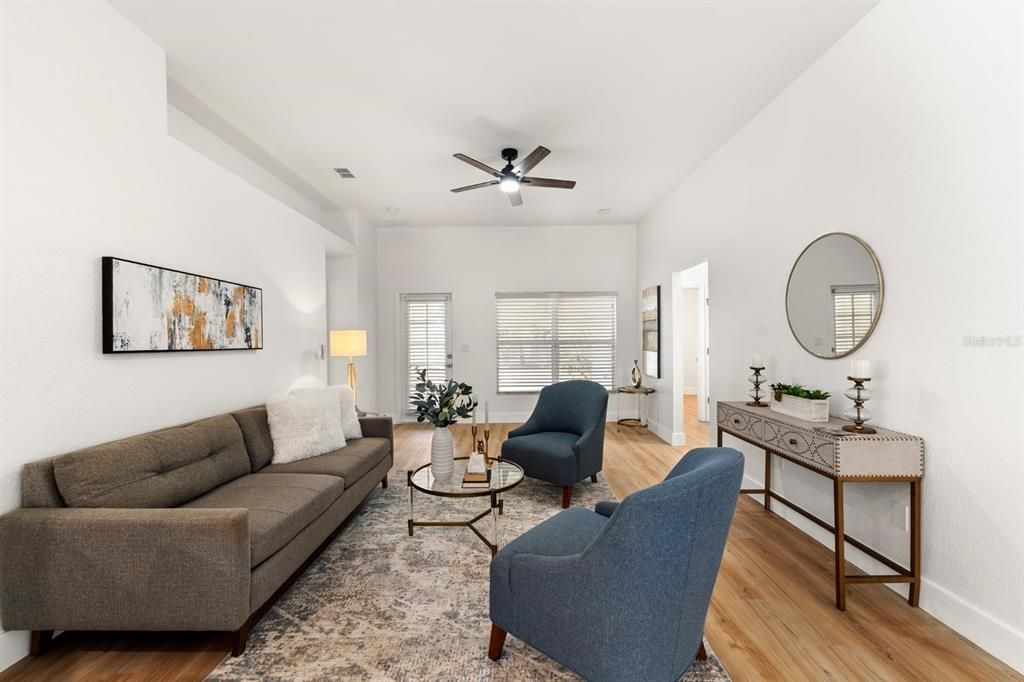 待售: $389,900 (4 贝兹, 2 浴室, 1807 平方英尺)