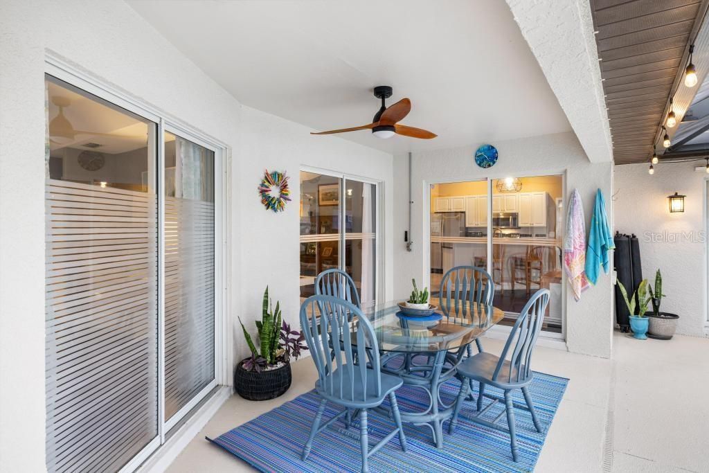 En Venta: $449,000 (3 camas, 2 baños, 1921 Pies cuadrados)