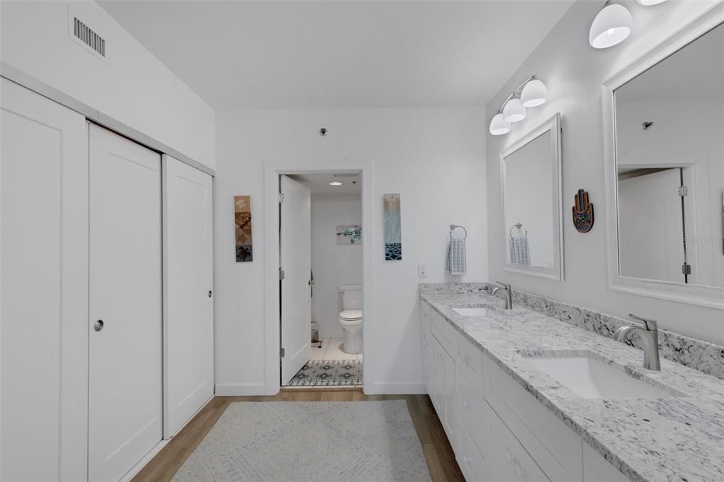 待售: $1,199,000 (2 贝兹, 2 浴室, 1503 平方英尺)