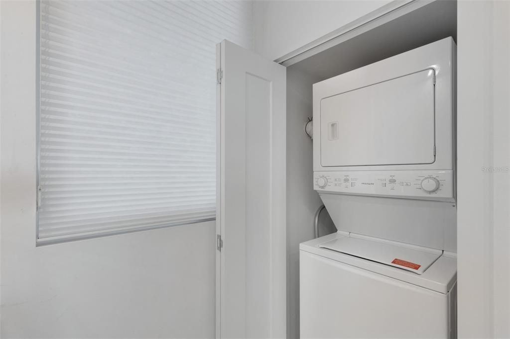 待售: $1,199,000 (2 贝兹, 2 浴室, 1503 平方英尺)