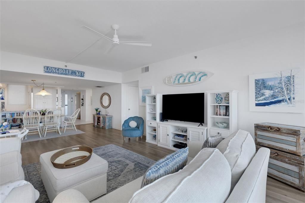 待售: $1,199,000 (2 贝兹, 2 浴室, 1503 平方英尺)