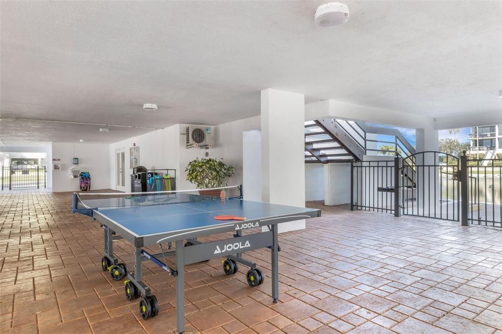 待售: $1,199,000 (2 贝兹, 2 浴室, 1503 平方英尺)