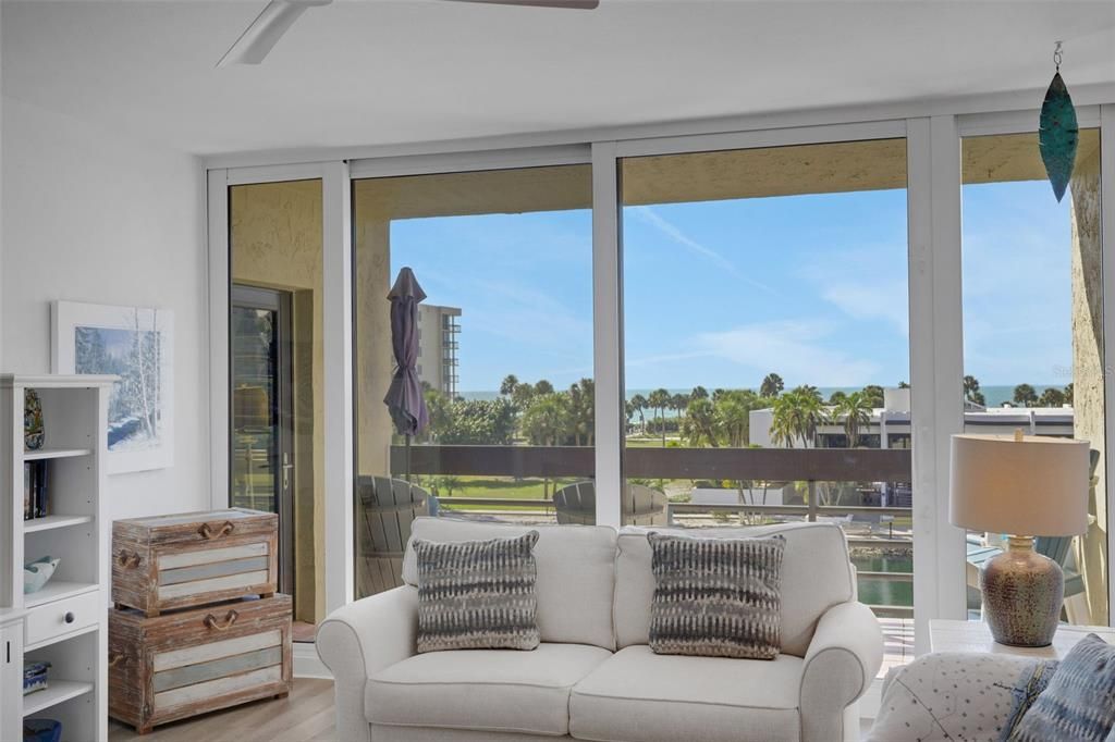 待售: $1,199,000 (2 贝兹, 2 浴室, 1503 平方英尺)