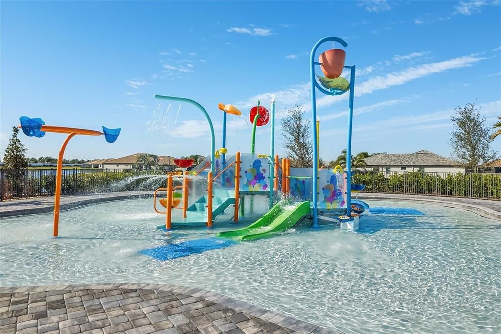 En Venta: $335,000 (3 camas, 2 baños, 1925 Pies cuadrados)