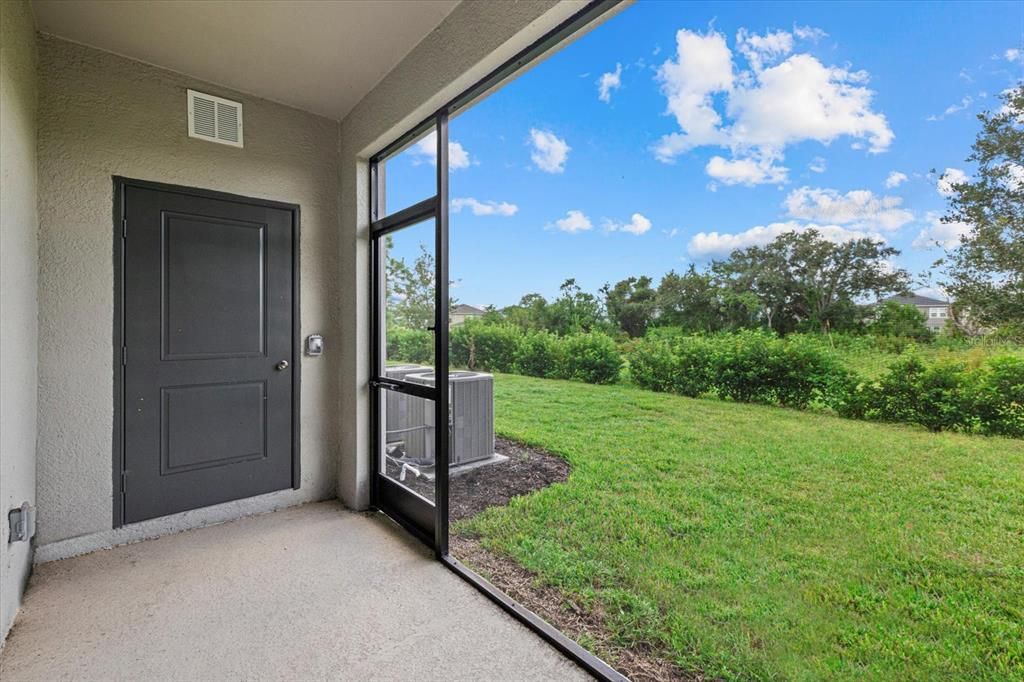 For Sale: $335,000 (3 beds, 2 baths, 1925 Square Feet)