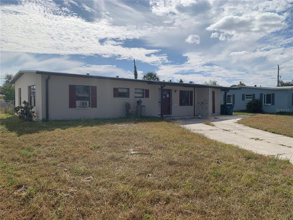 Activo con contrato: $109,900 (3 camas, 2 baños, 1314 Pies cuadrados)