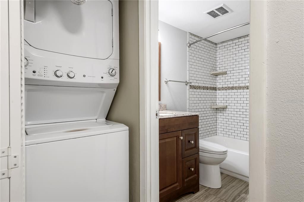 В аренду: $2,500 (2 спален, 2 ванн, 936 Квадратных фут)