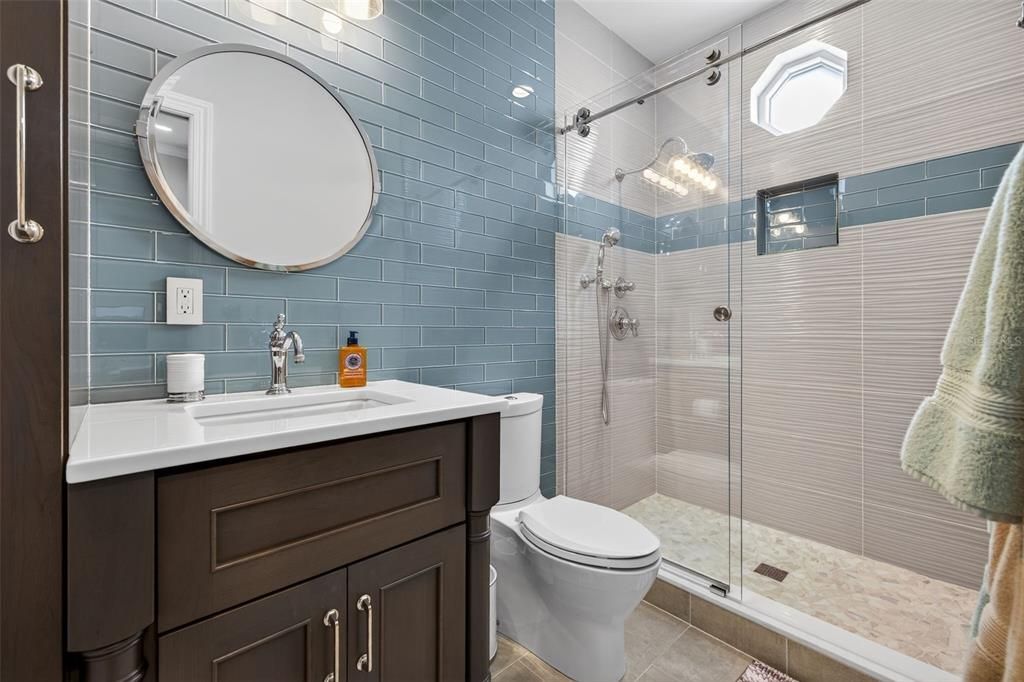 На продажу: $4,100,000 (3 спален, 3 ванн, 3038 Квадратных фут)