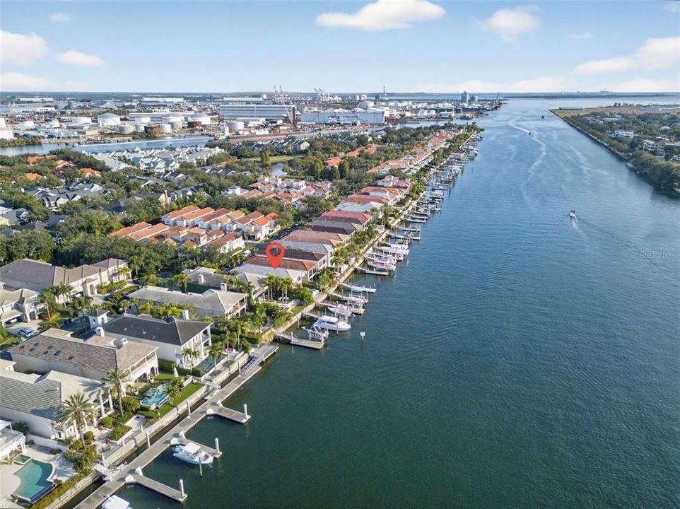 На продажу: $4,100,000 (3 спален, 3 ванн, 3038 Квадратных фут)