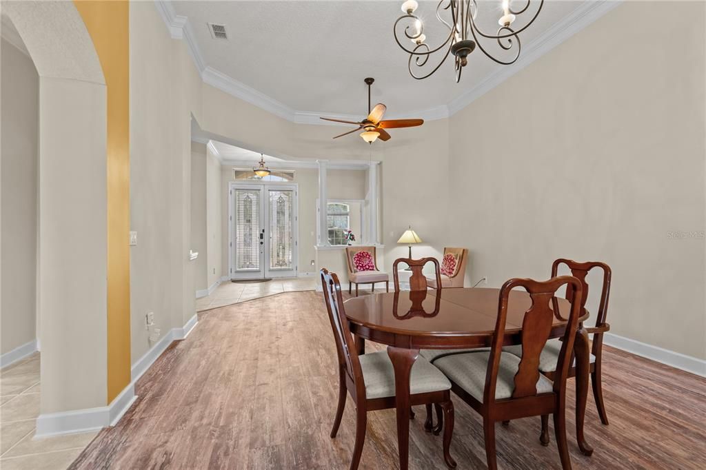 For Sale: $650,000 (3 beds, 2 baths, 2287 Square Feet)