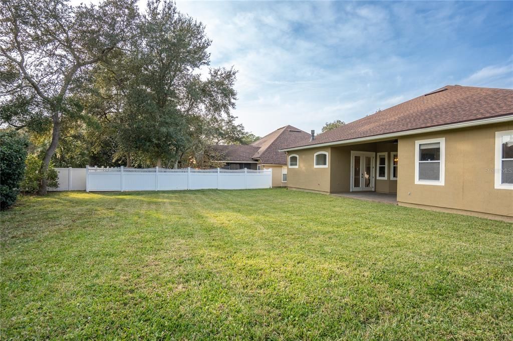 For Sale: $650,000 (3 beds, 2 baths, 2287 Square Feet)