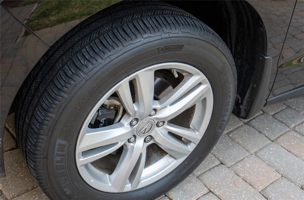 For Sale: $650,000 (3 beds, 2 baths, 2287 Square Feet)