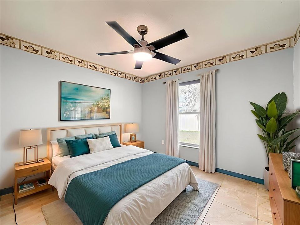 待售: $305,000 (4 贝兹, 2 浴室, 1630 平方英尺)