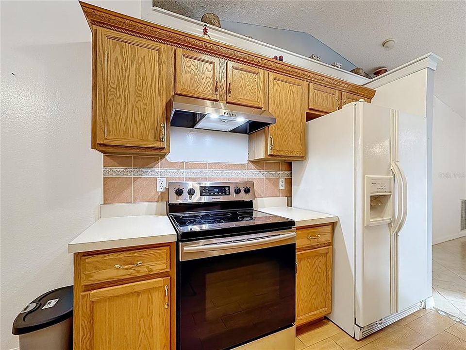 待售: $305,000 (4 贝兹, 2 浴室, 1630 平方英尺)