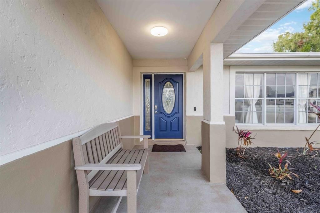 En Venta: $649,900 (3 camas, 2 baños, 1648 Pies cuadrados)