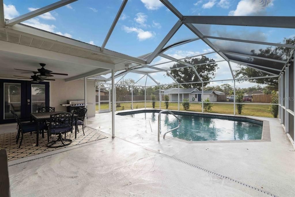 En Venta: $649,900 (3 camas, 2 baños, 1648 Pies cuadrados)