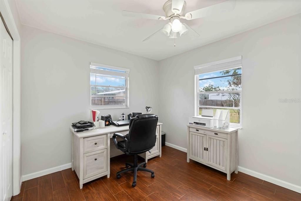 En Venta: $649,900 (3 camas, 2 baños, 1648 Pies cuadrados)