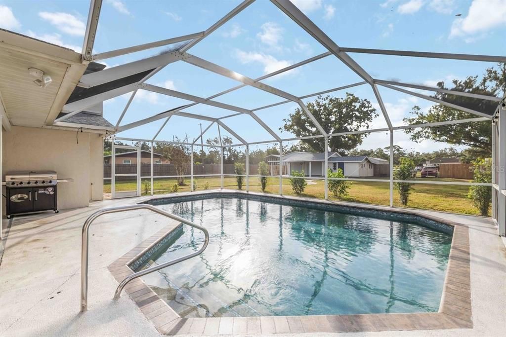 En Venta: $649,900 (3 camas, 2 baños, 1648 Pies cuadrados)