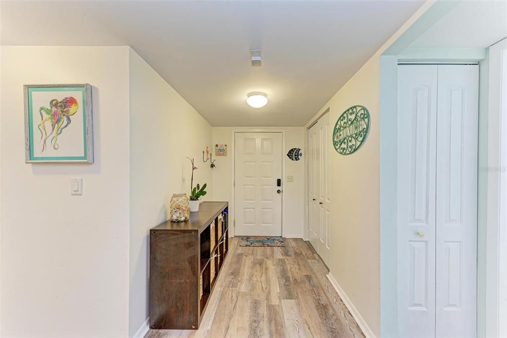 For Sale: $225,000 (3 beds, 2 baths, 1224 Square Feet)