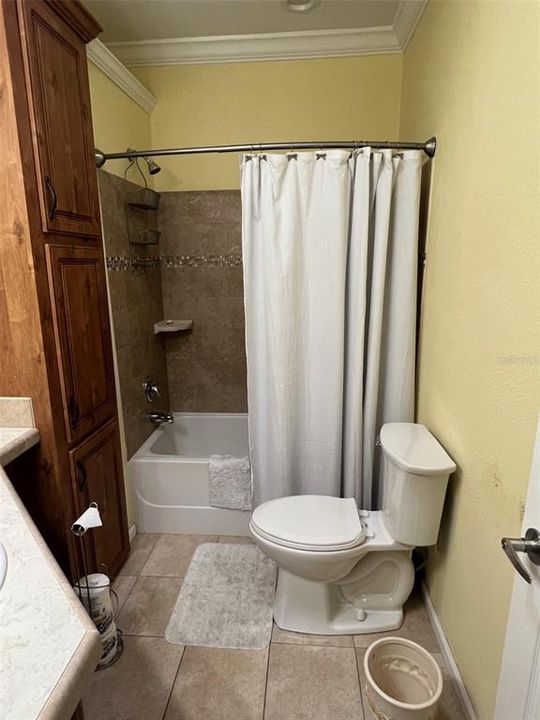 待售: $299,000 (3 贝兹, 2 浴室, 2115 平方英尺)