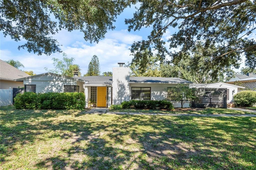 For Sale: $785,000 (3 beds, 2 baths, 1826 Square Feet)