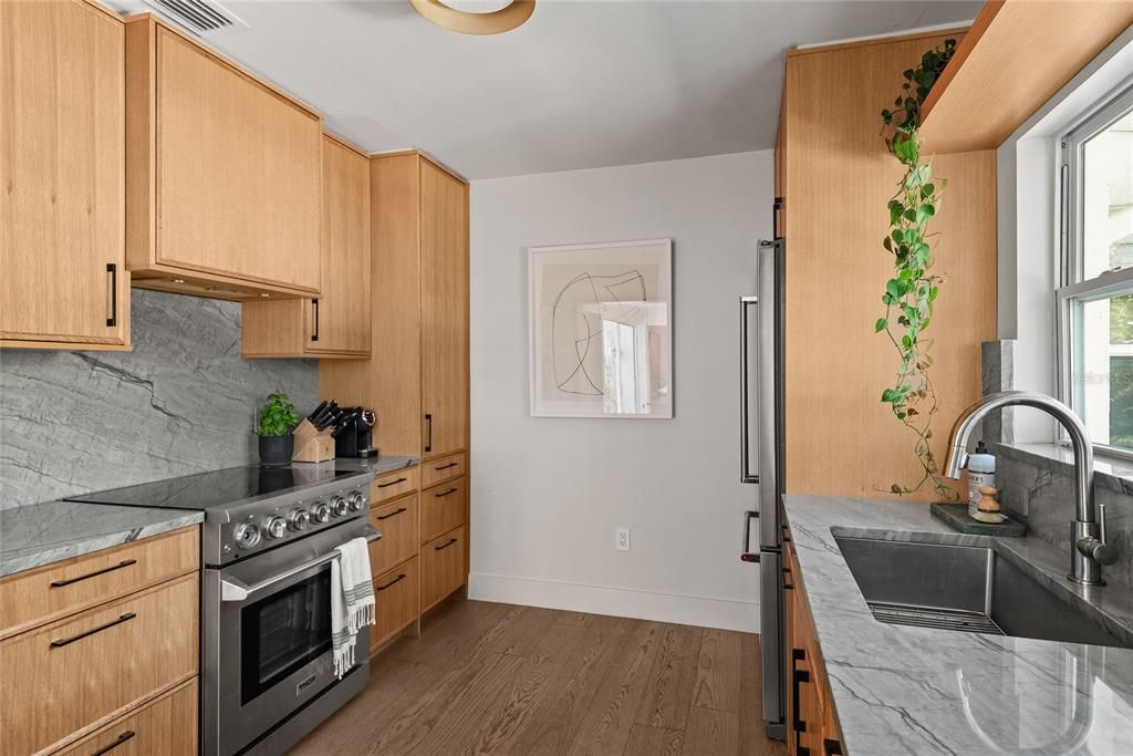 For Sale: $785,000 (3 beds, 2 baths, 1826 Square Feet)