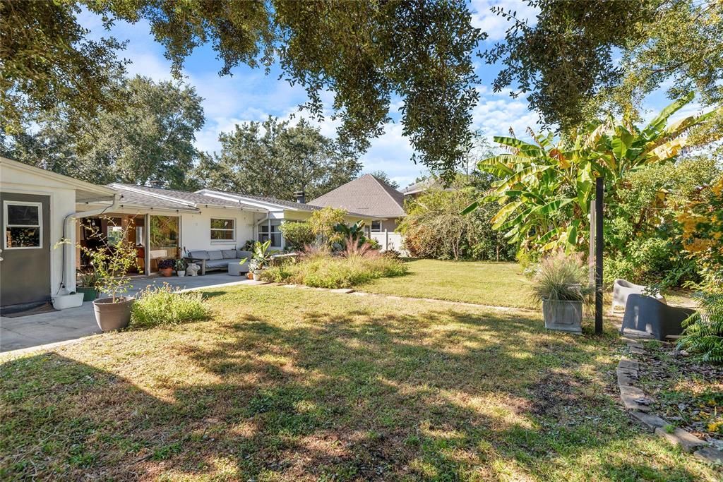 For Sale: $785,000 (3 beds, 2 baths, 1826 Square Feet)