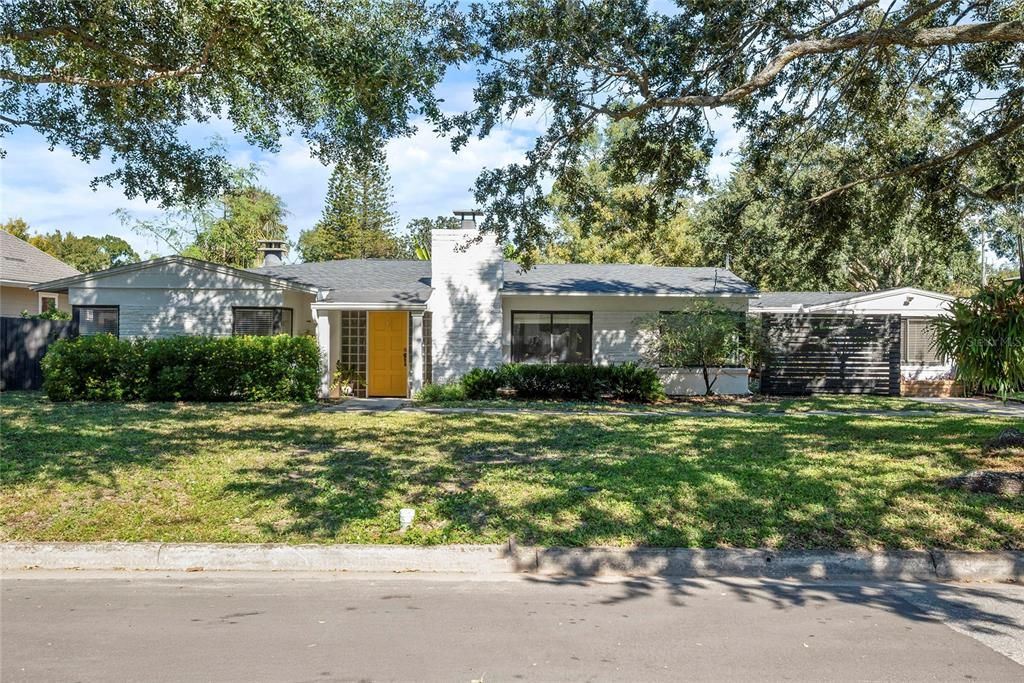 For Sale: $785,000 (3 beds, 2 baths, 1826 Square Feet)