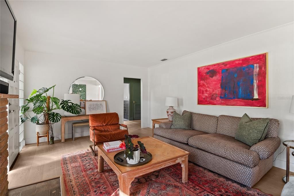 For Sale: $785,000 (3 beds, 2 baths, 1826 Square Feet)