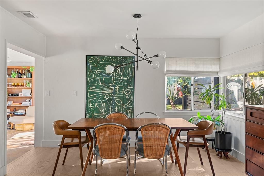 For Sale: $785,000 (3 beds, 2 baths, 1826 Square Feet)