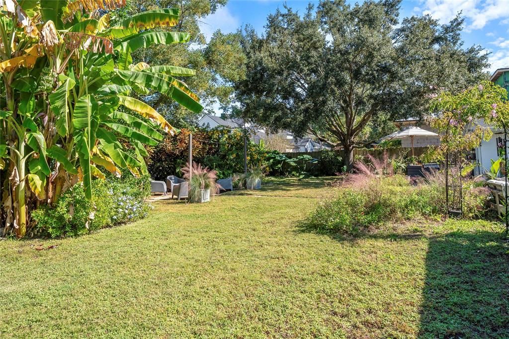 For Sale: $785,000 (3 beds, 2 baths, 1826 Square Feet)